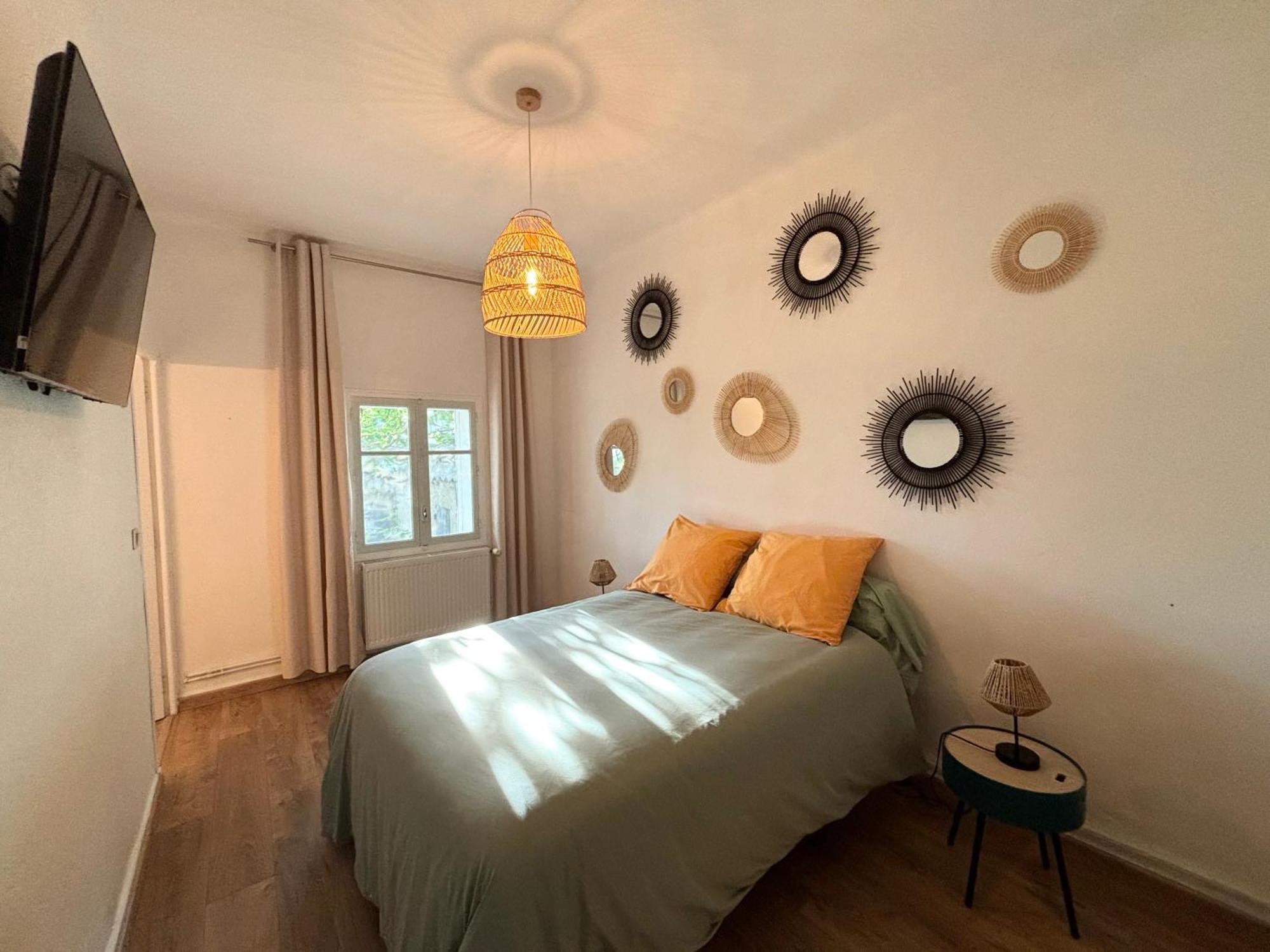 Appartement Eygalieres Avec Petit Jardin Ngoại thất bức ảnh